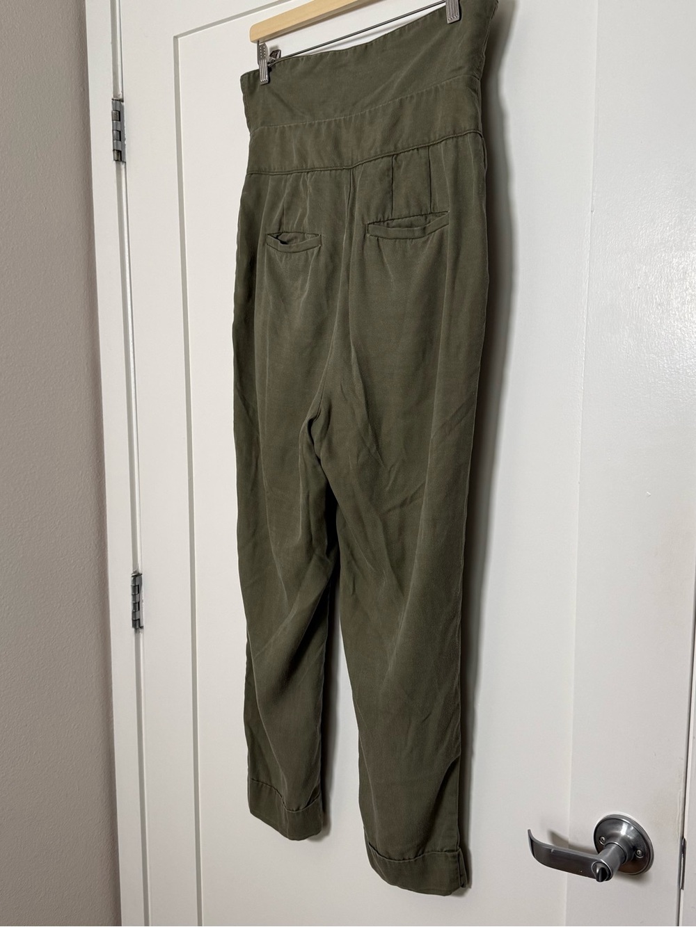 Cartonnier Anthropologie Paperbag Pants Sz 8 Olive Green Cropped Tie Waist 90s - Picture 7 of 15